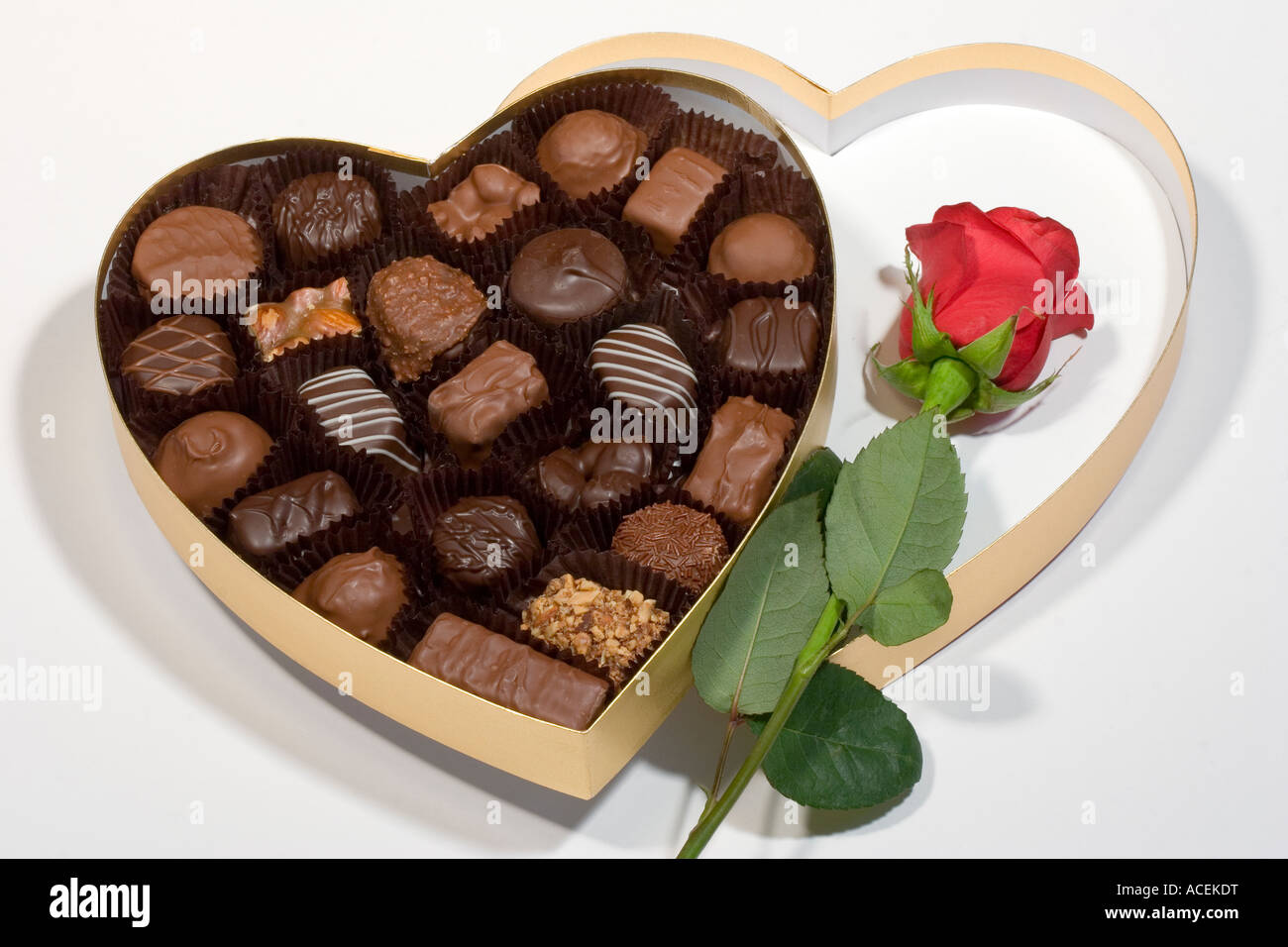 Caja en forma de corazón con chocolates variados. Grande - Dolce Capriccio