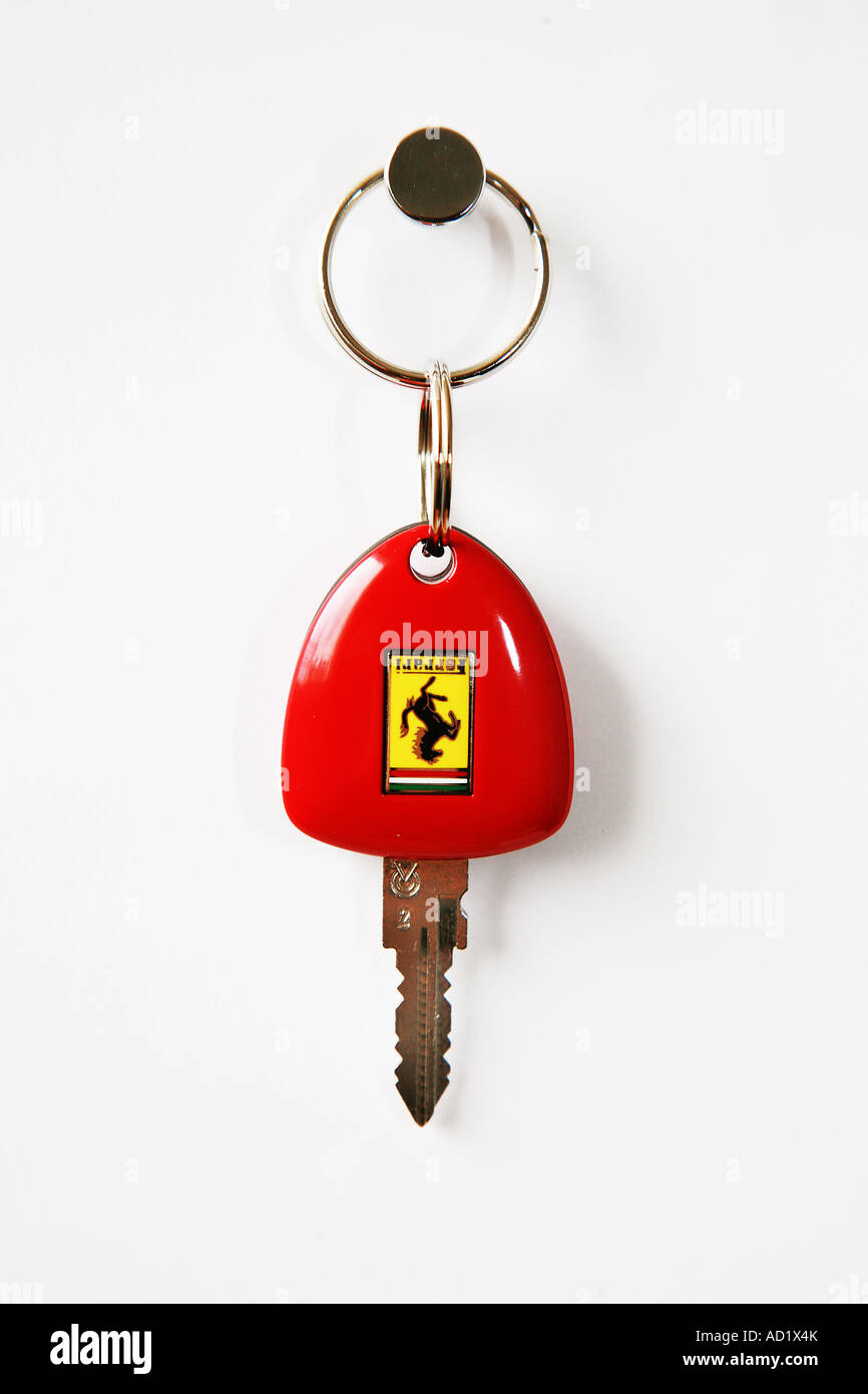 Ferrari car keys fotografías e imágenes de alta resolución - Alamy