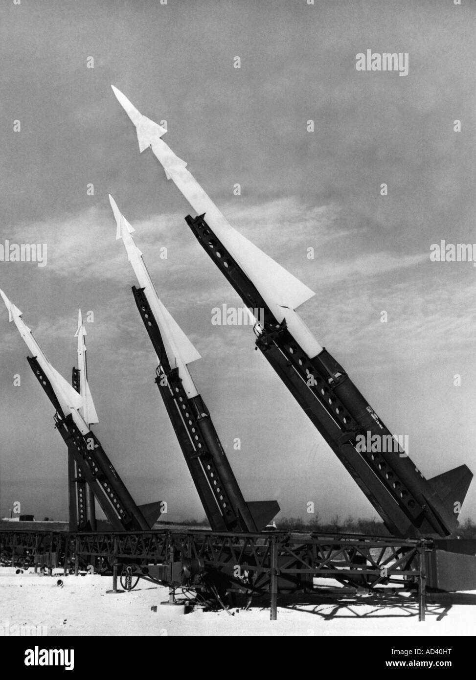 Militar, EE.UU., ejército, antiaéreo, misil "Nike-Ajax" (SAM-N-7/MIN-3), en servicio 1958 - 1979, batería en Lorton, Virginia, 13.12.1954, , Foto de stock