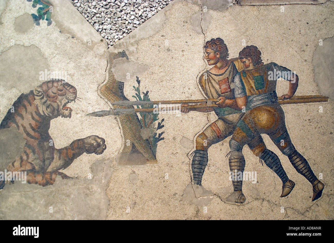Detalle del mosaico que representa la caza en Estambul el Museo del Mosaico en ruinas de un gran palacio de Bizancio, Estambul Foto de stock