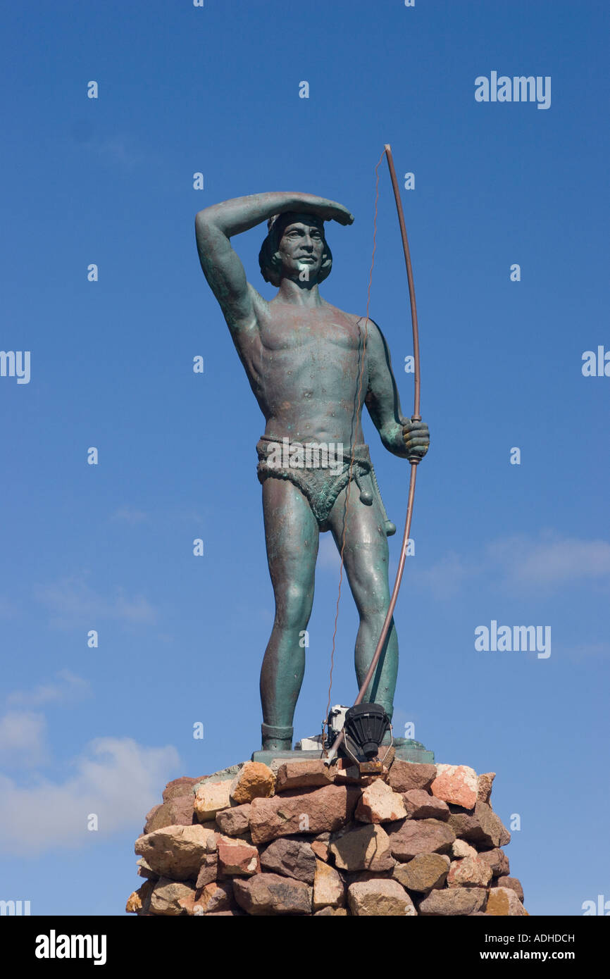 Monumento al Indio Puerto Madryn de stock - Alamy