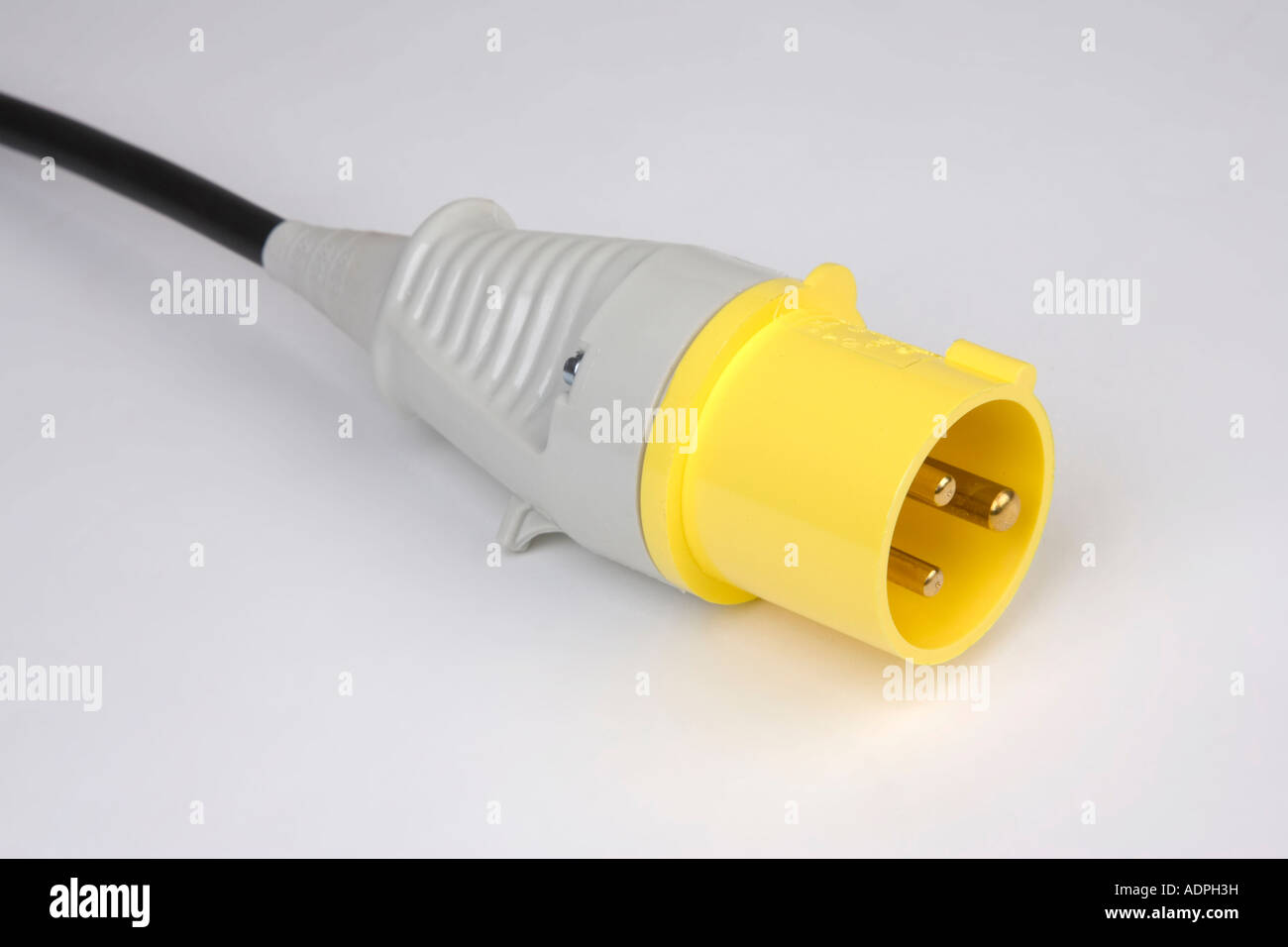 Industrial el enchufe de 110 voltios Fotografía de stock - Alamy