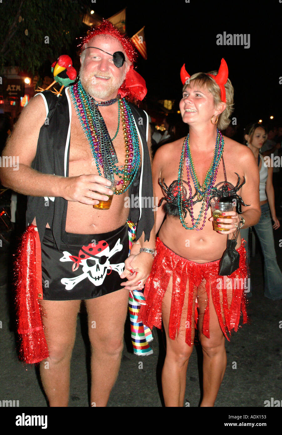 Fantasy Fest juerguistas de Duval Street, Key West, Florida Keys, Fl