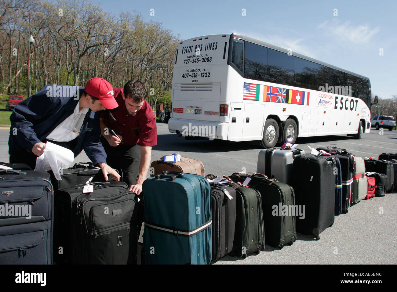 Equipaje y maletas para viajar en autobús con RedCoach - RedCoach