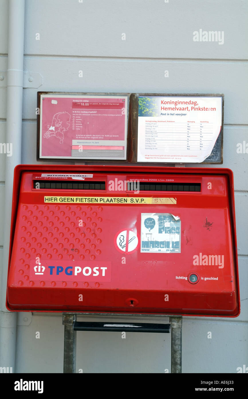 TPG Post letterbox Holanda Europa UE Foto de stock