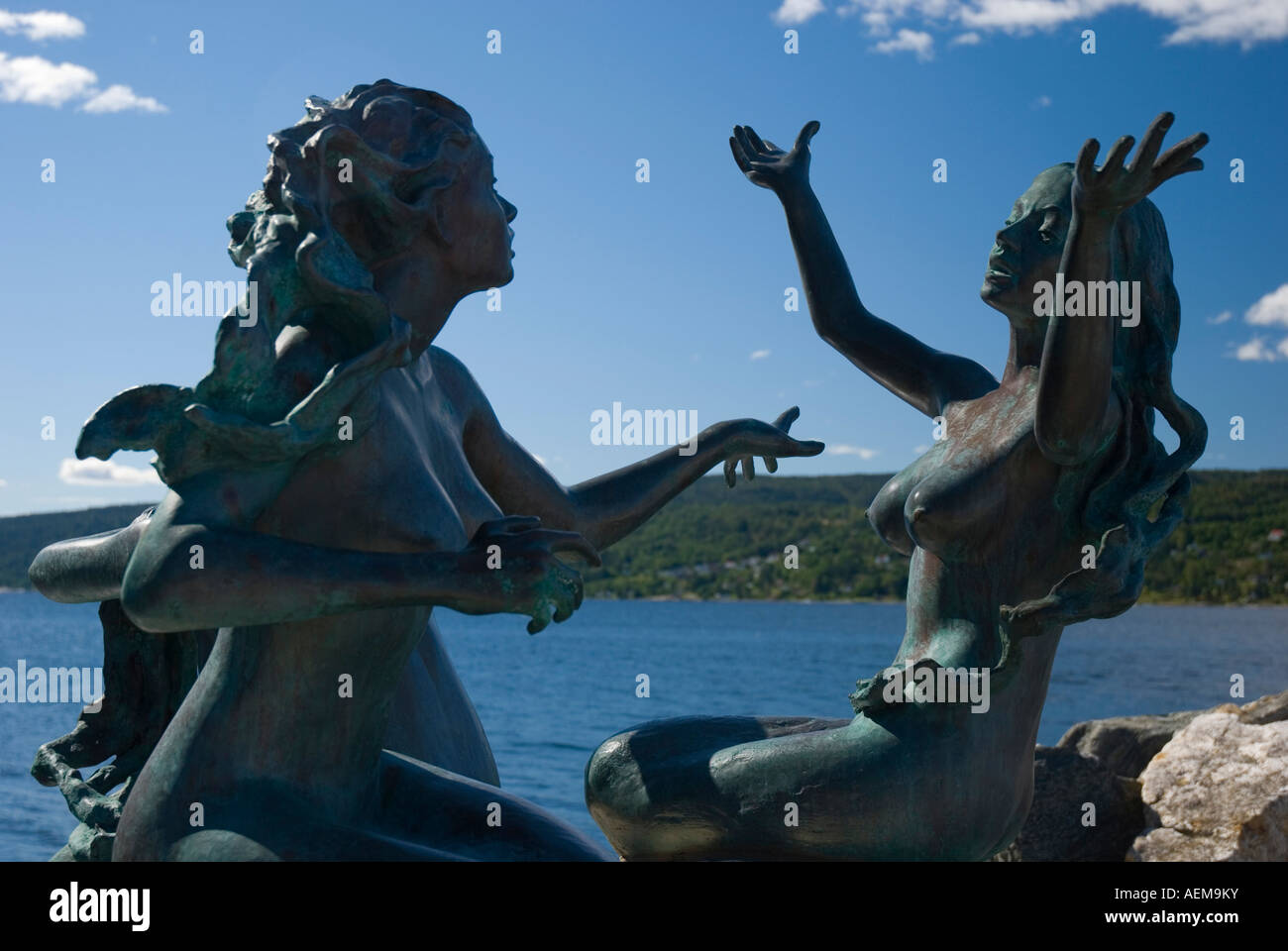 Estatuas de bronce de sirena Foto de stock