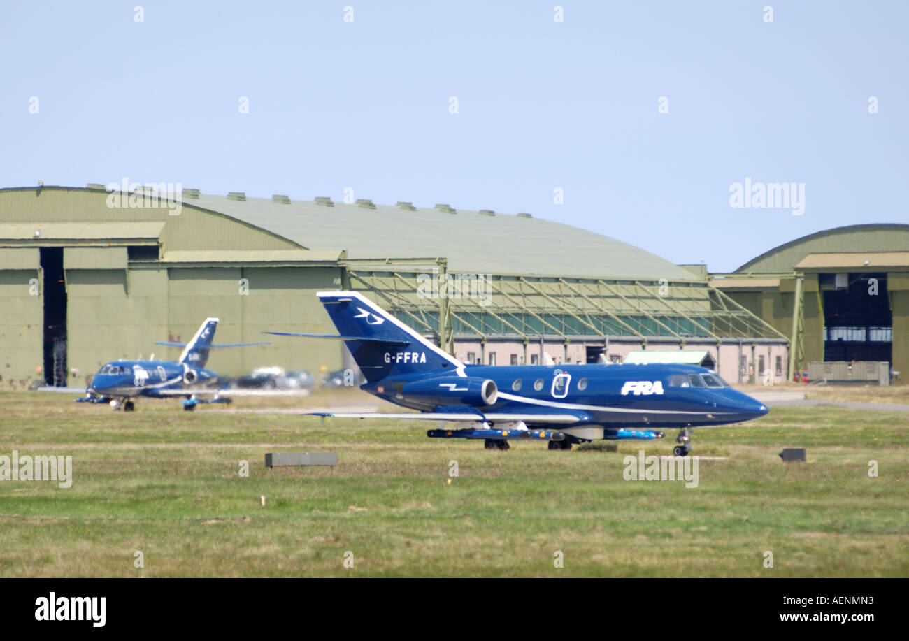 Dassault Falcon 20DC Registro en RAF Kinloss FFRA. Moray. XAV-502 Foto de stock