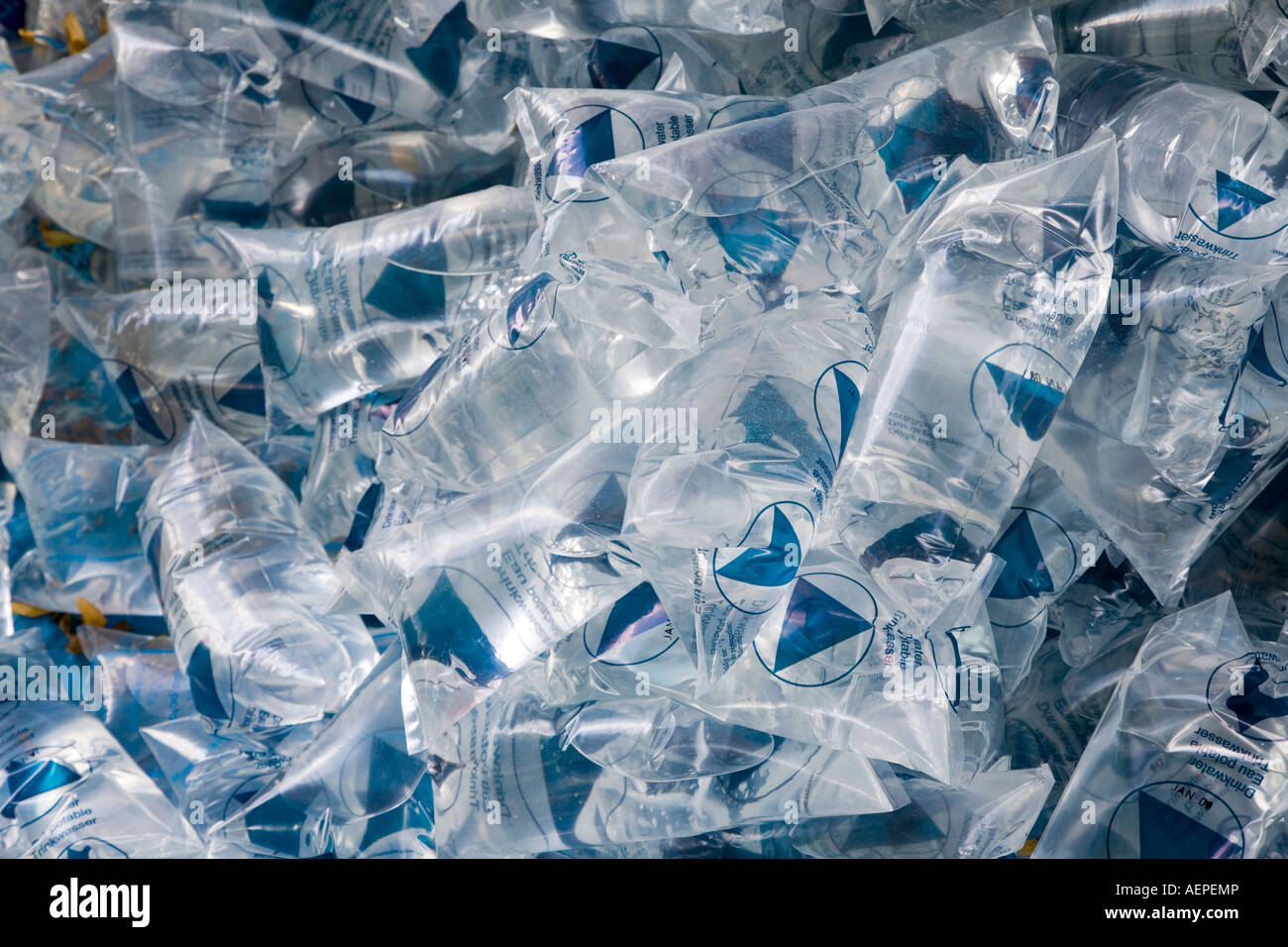 de polietileno que agua potable para su distribución durante la sequía Bélgica Fotografía stock - Alamy