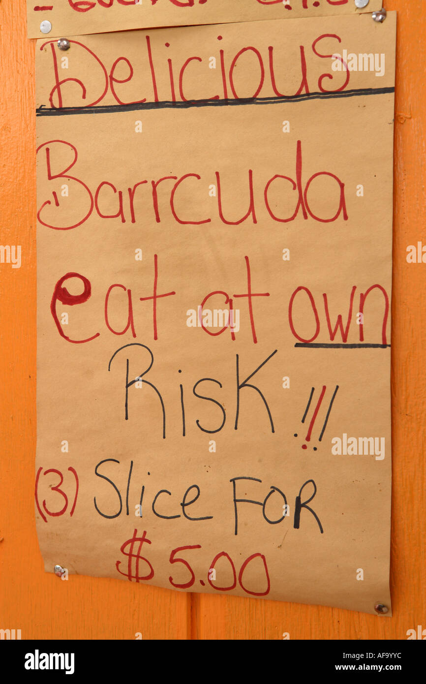 Signo de Barracuda en Potters Cay, Nassau, New Providence, Bahamas. Foto de stock