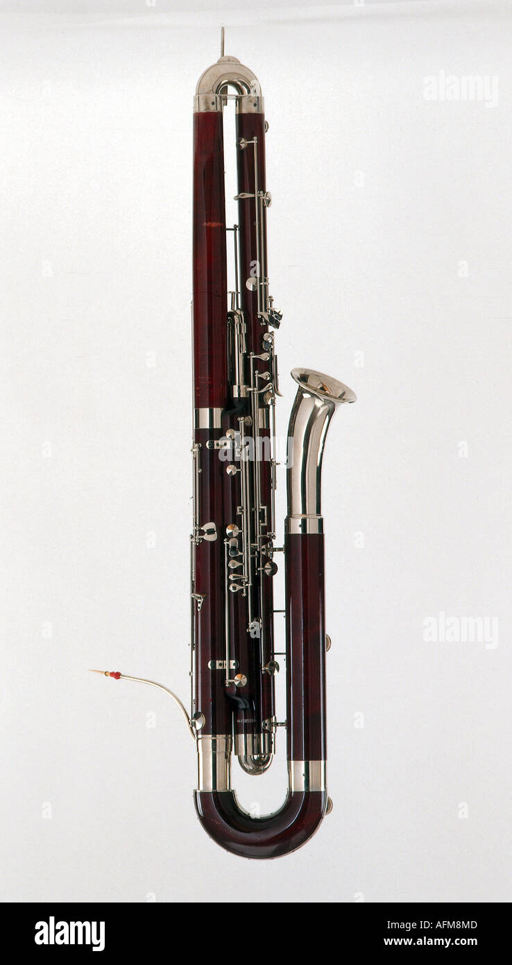 Música, Instrumentos, bajones, contrabassoon, instrumento de viento, fagot  Fotografía de stock - Alamy