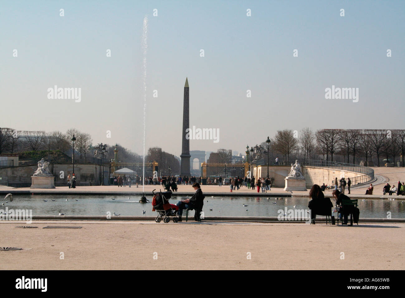 Jardin des Tuilleries Paris Foto de stock