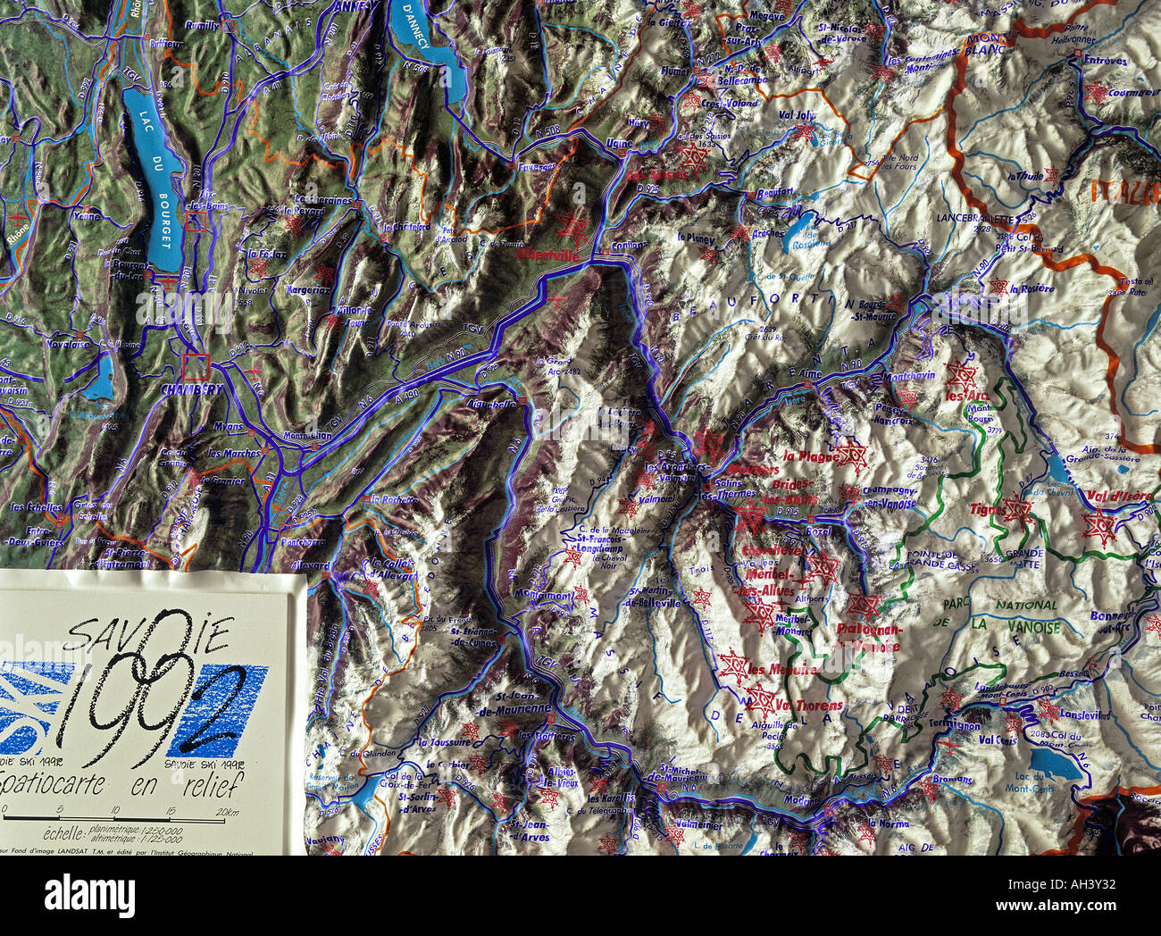 Mapa en relieve alpes franceses fotografías e imágenes de alta resolución -  Alamy