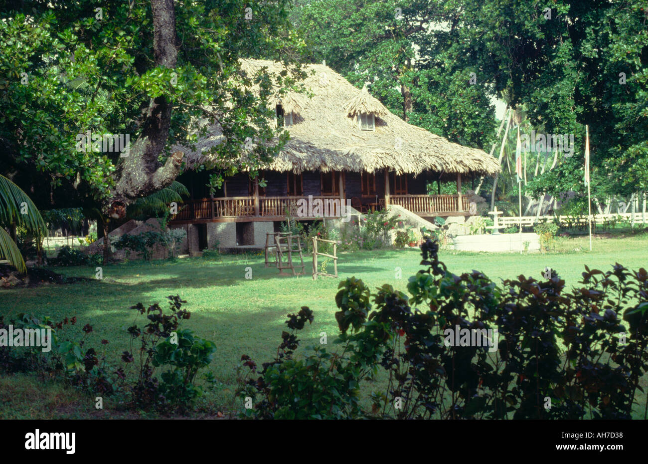 Casa de vacaciones presidencial donde Tony Blair nos alojamos La Digue Seychelles Foto de stock