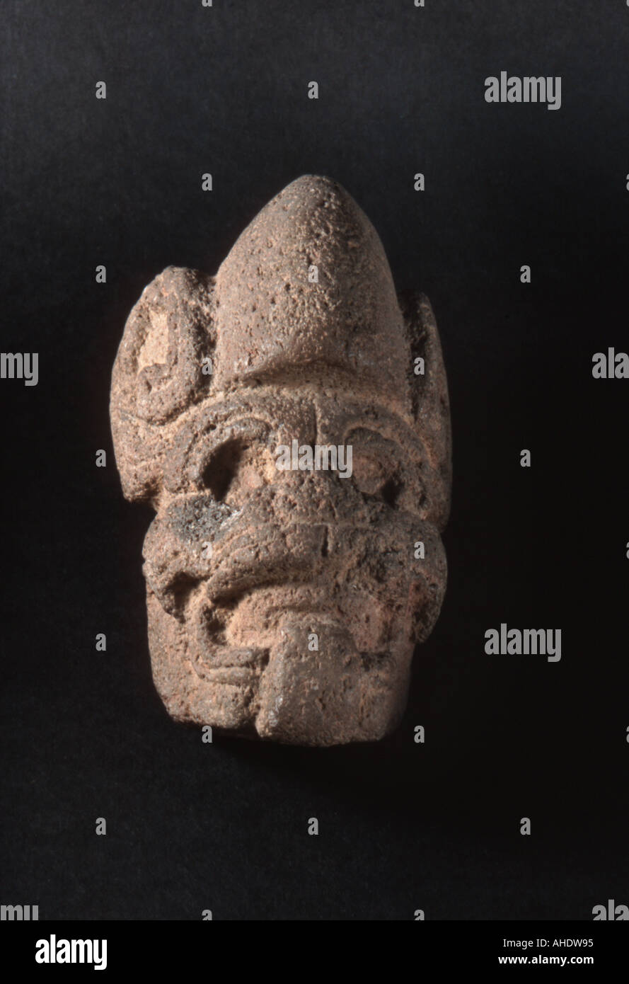 México precolombino de artefactos arqueológicos de talla de piedra Foto de stock