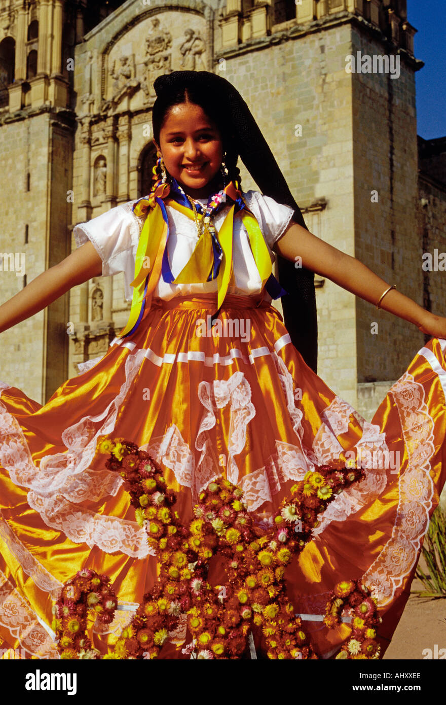 1, una chica mexicana, mexicana, niña, murgas bailarín, retrato, guelaguetza, festival, Oaxaca, Oaxaca de Juárez, Oaxaca, México Foto de stock