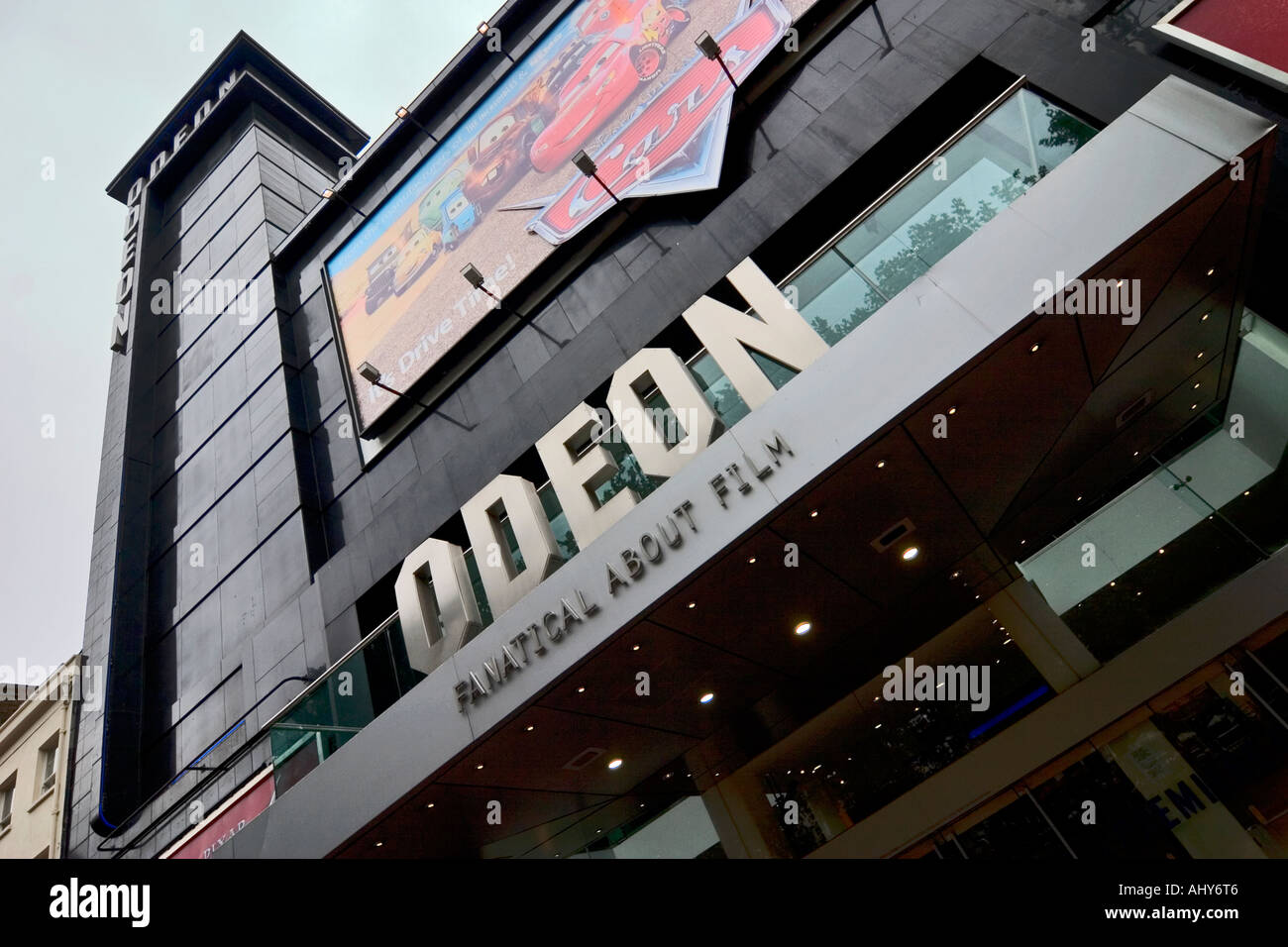 Cine Odeon Leicester Square de Londres Foto de stock