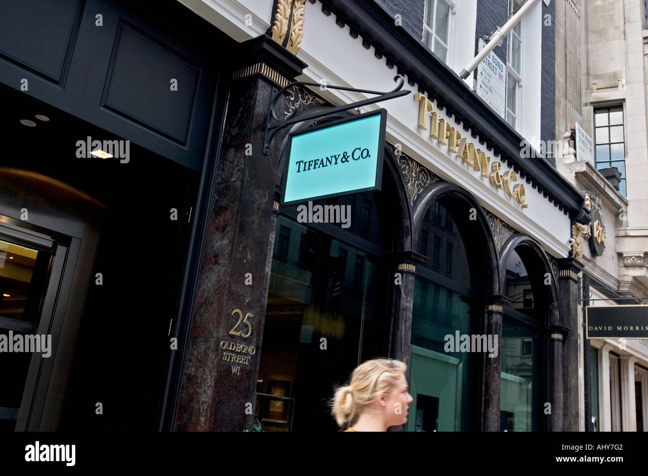 Tiffany joyeros tienda en Bond Street Londres Foto de stock