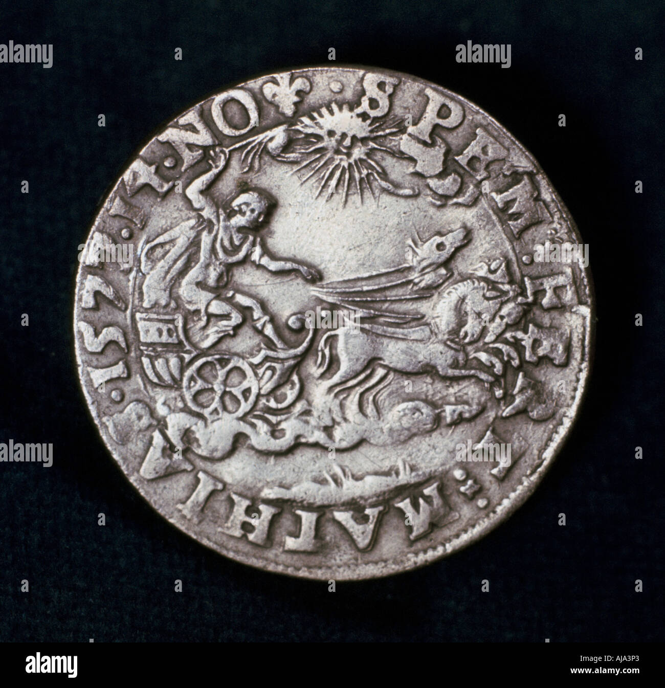 El reverso de la medalla conmemorativa de la brillante cometa de 1577. Artista: Desconocido Foto de stock