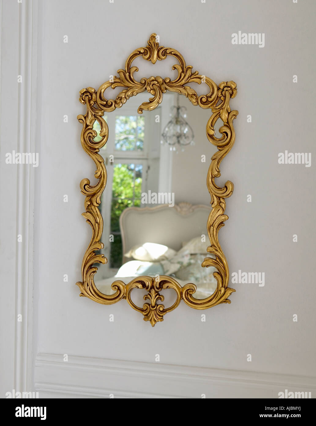 Espejo de pared de cuerpo entero de estilo barroco Narciso Mo.Wa