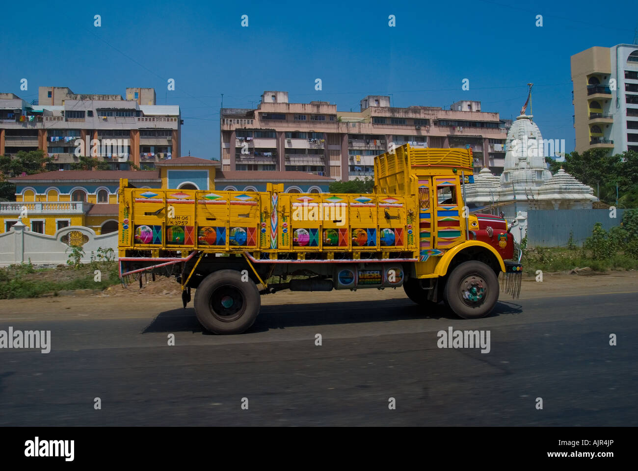 Un camión de transporte de carretera indio Foto de stock
