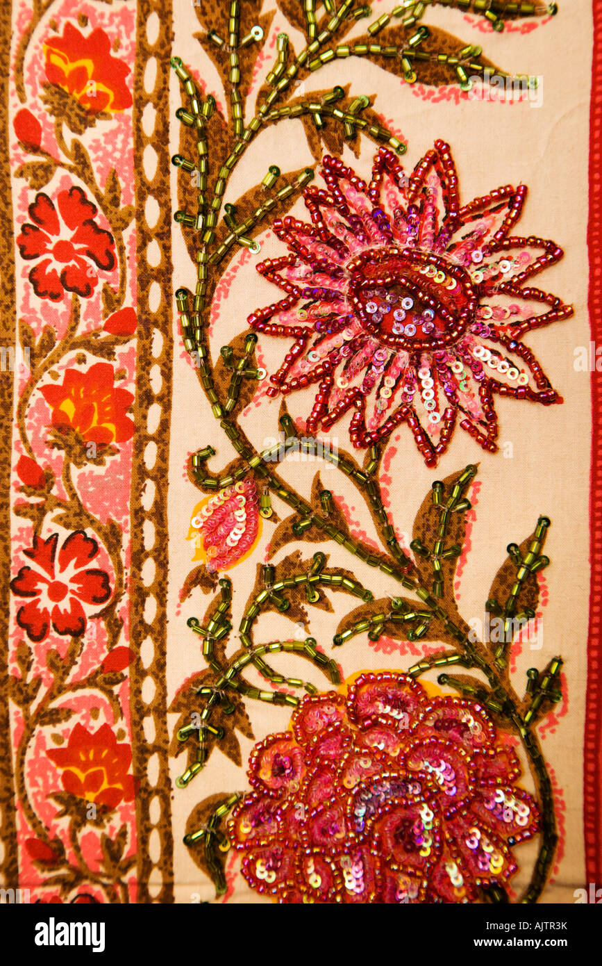 Detalle de coloridas telas floreadas Fotografía de stock - Alamy