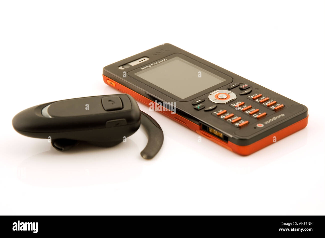 Sony SBH52, un manos libres Bluetooth que también puede usarse