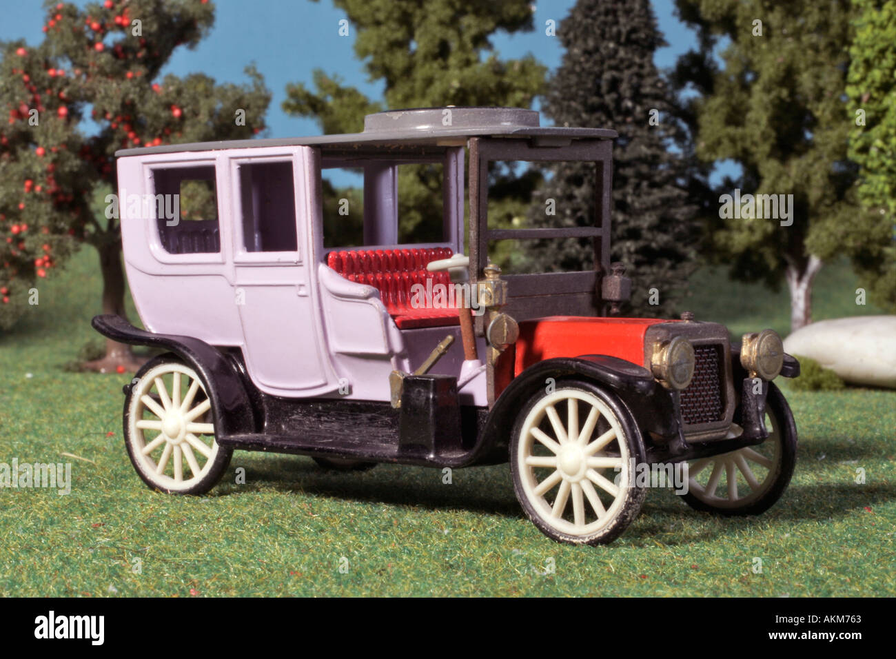 Oldtimer coche modelo Voiture de Maitre 1908 Fotografía de stock - Alamy