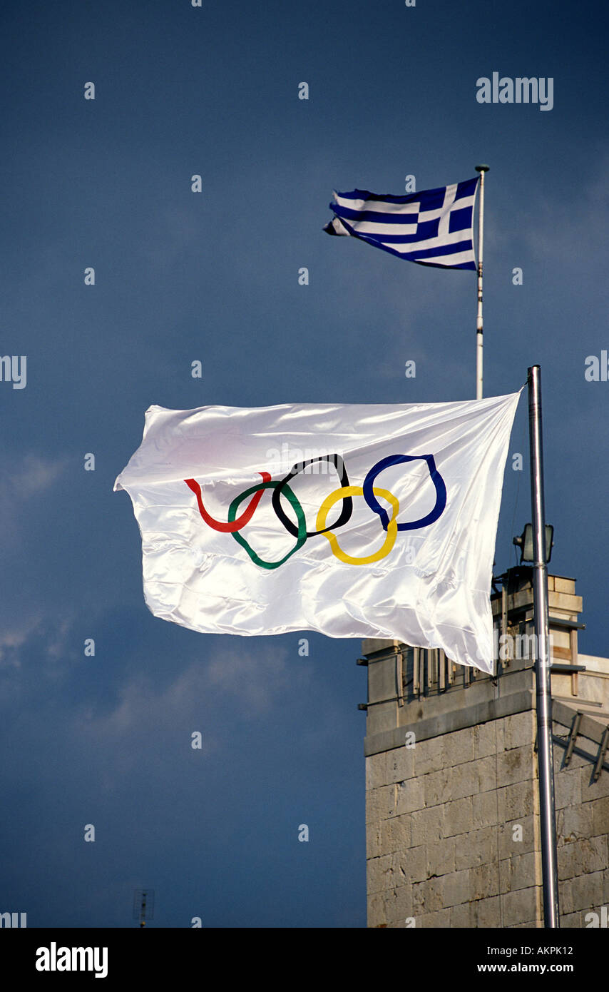 Los griegos de Atenas y la bandera ol mpica Fotograf a de stock