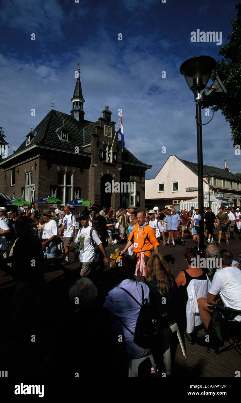 Los cuatro días de desfiles Nimwegen Foto de stock
