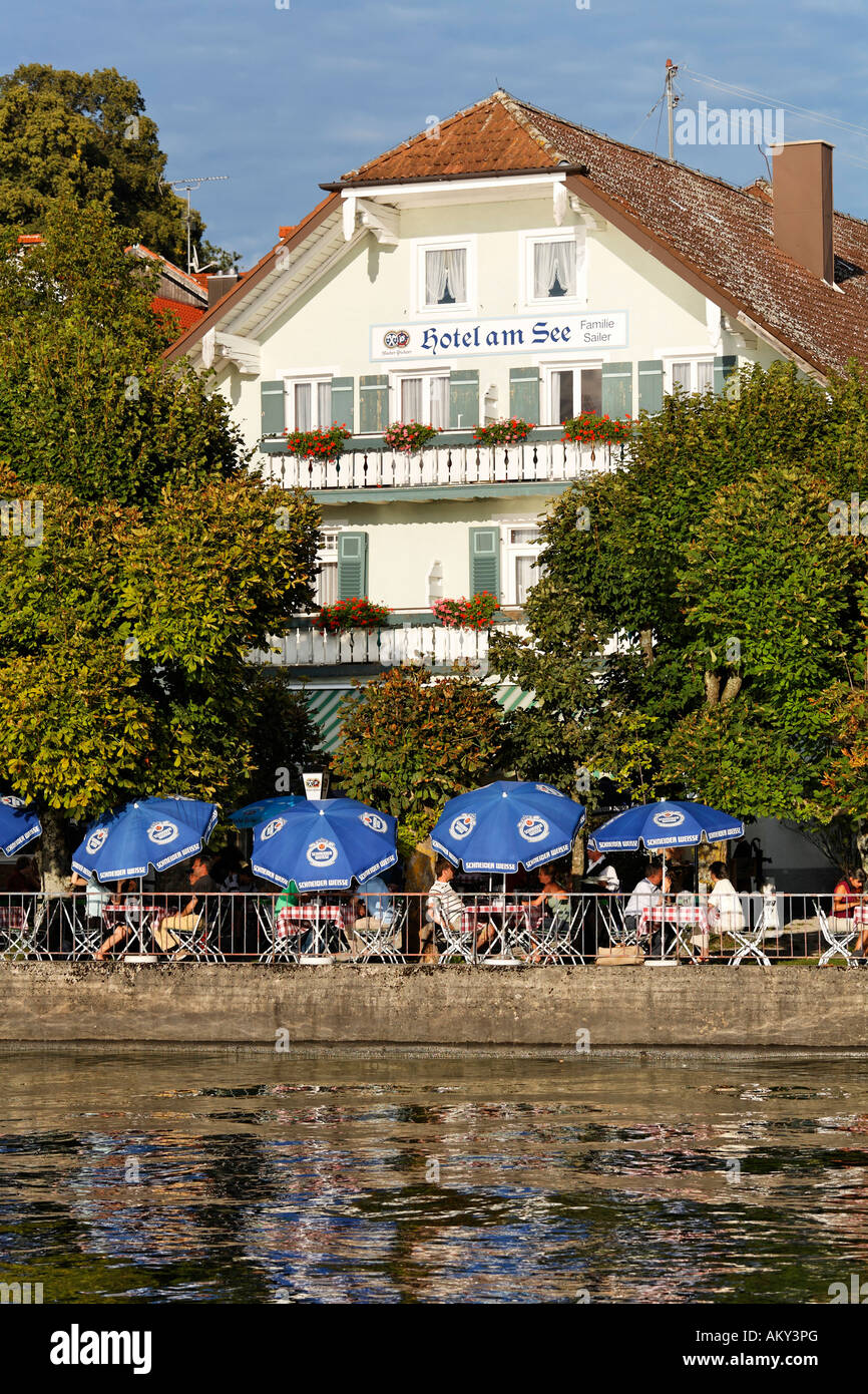Hotel am See, Ammerland, lago Starnberg (Starnberger See), Alta Baviera, Alemania Foto de stock