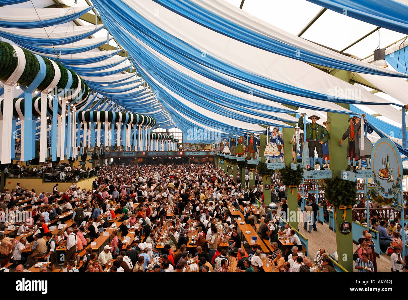 El Oktoberfest, el festival de la cerveza de Munich, Baviera, Alemania Foto de stock