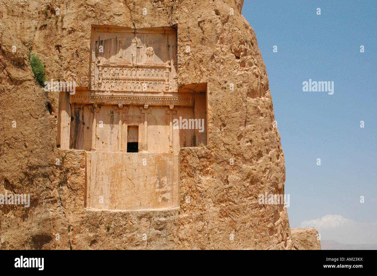 Darío II de Persia tumba en Naqsh e Rustam IRÁN Foto de stock