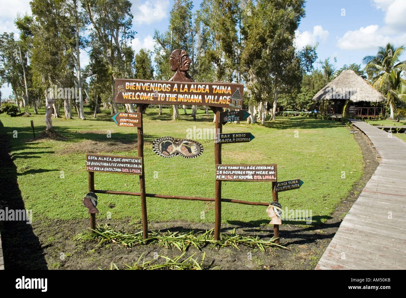 Aldea pueblo indio taino fotografías e imágenes de alta resolución Alamy