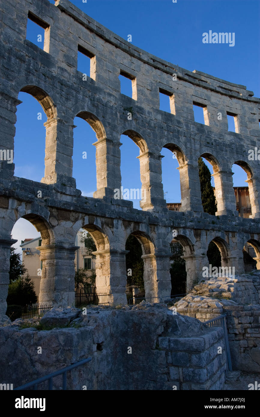 Anfiteatro de Pula, en Istria, Croacia Foto de stock