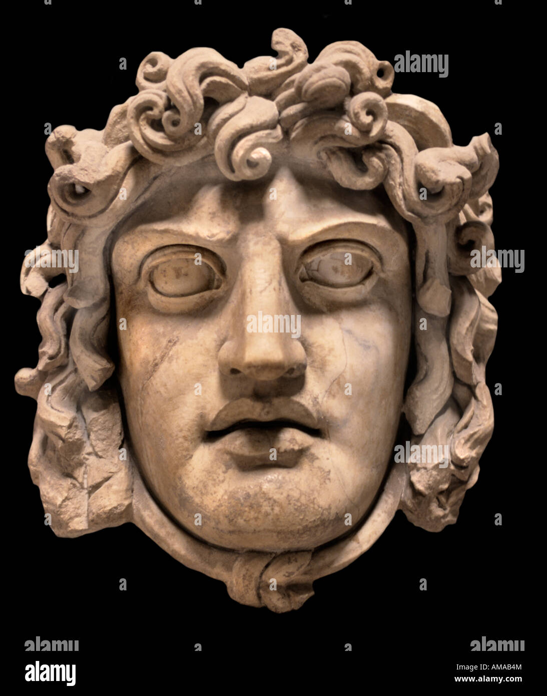 Máscara de Medusa, del Templo de Venus Roma , Roma, Nuevo Ala, Vaticano,  Museos, Italia Fotografía de stock - Alamy