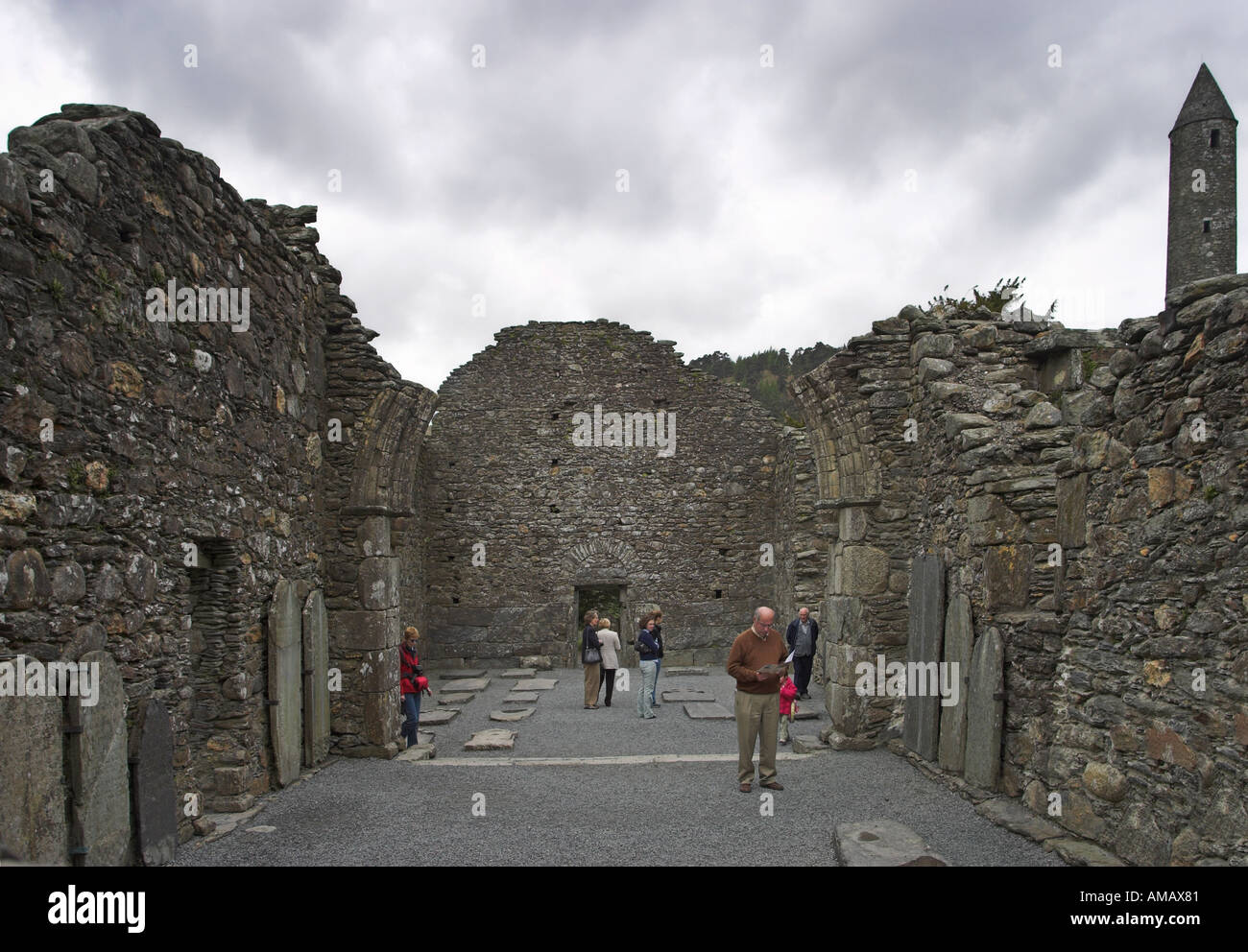 La Catedral Glendalough Co Wicklow Irlanda Foto de stock