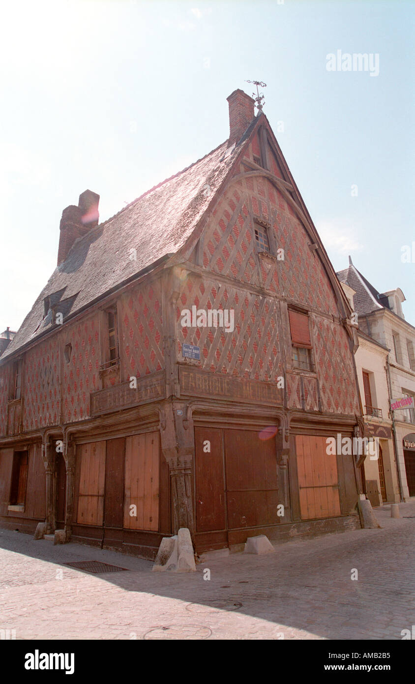 Magnífica casa medieval en St Aignan en el Valle del Loira Francia Cher Foto de stock