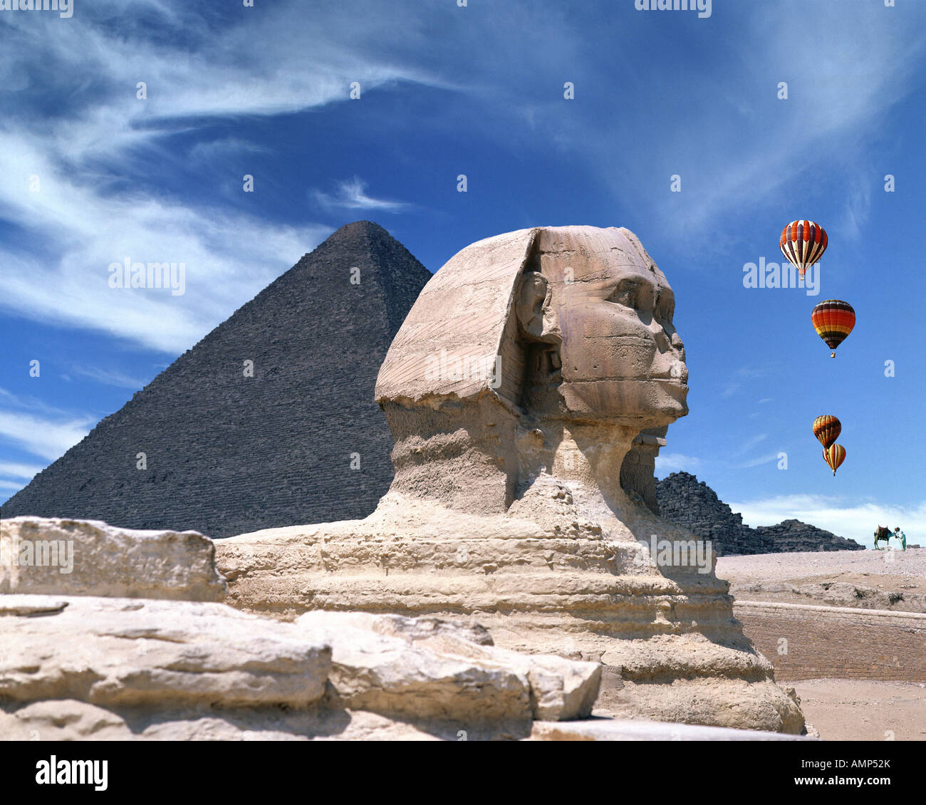 EG - EL CAIRO: Pirámides y Esfinge Foto de stock