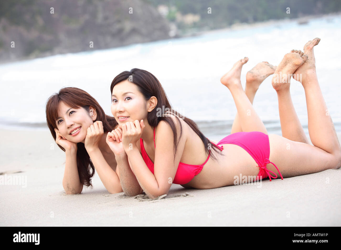 Las mujeres japonesas en traje de baño Fotografía stock - Alamy