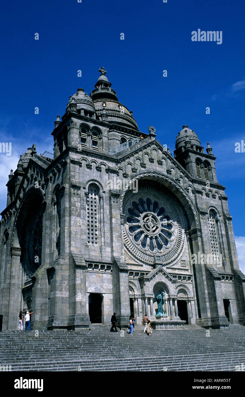 El 20th-century, neo-bizantina Templo do Sagrado Coração de Jesus cerca de Viana do Castelo, Norte de Portugal Foto de stock