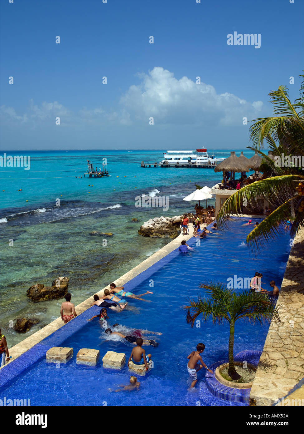 Isla Mujeres, el Garrafon, Piscina Foto de stock