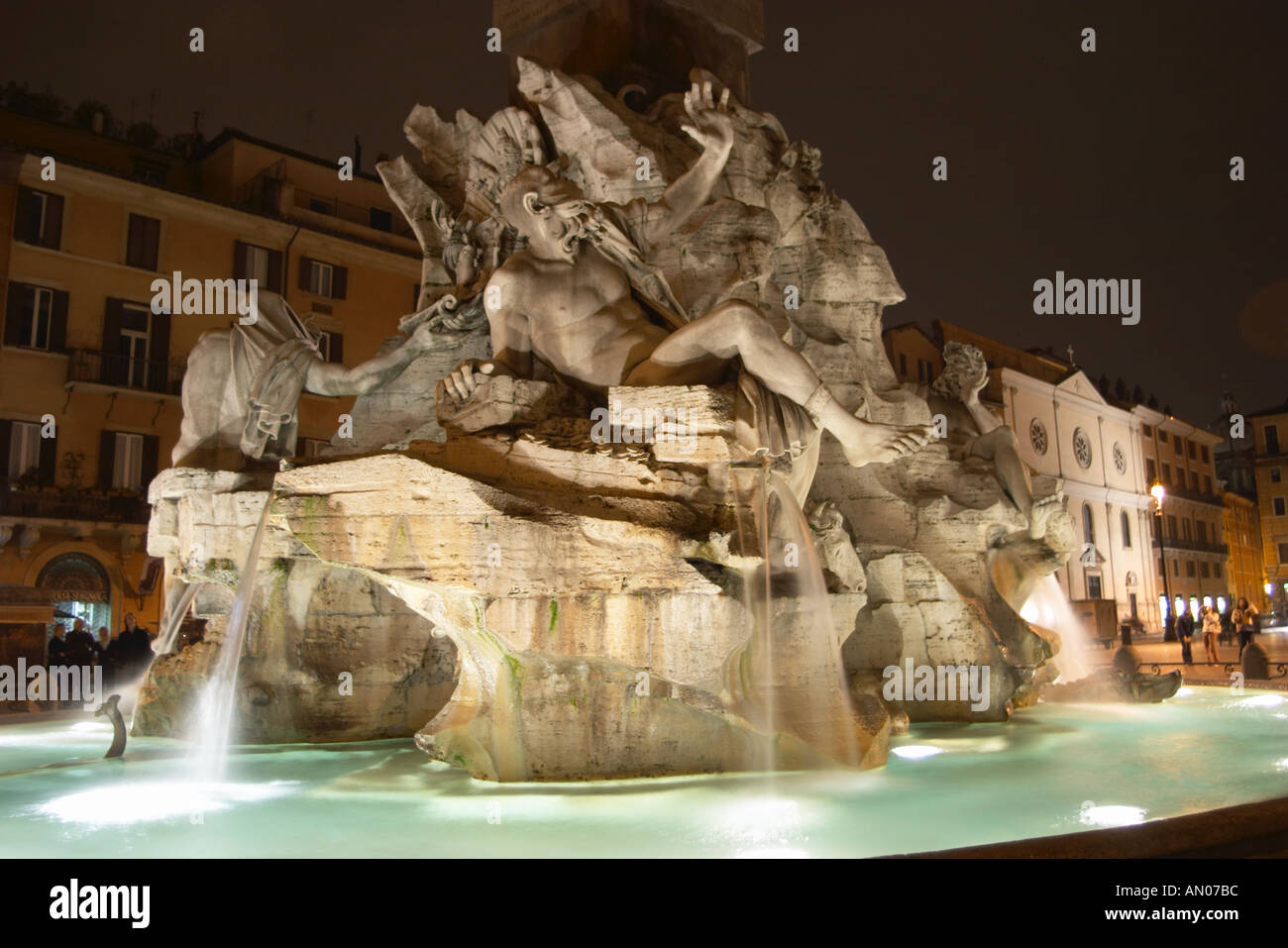 La fuente de los cuatro ríos (Fontana dei Quattro Fiumi) Piazza Navona, Roma, Lazio, Italia. Foto de stock