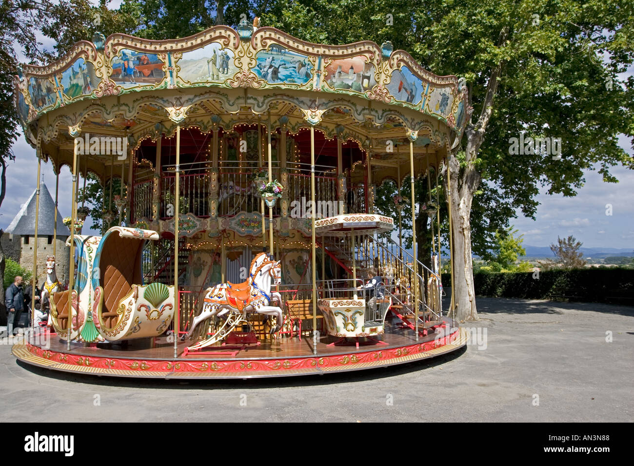 Recinto ferial Victoriano rotonda Carcassonne sur de Francia Foto de stock