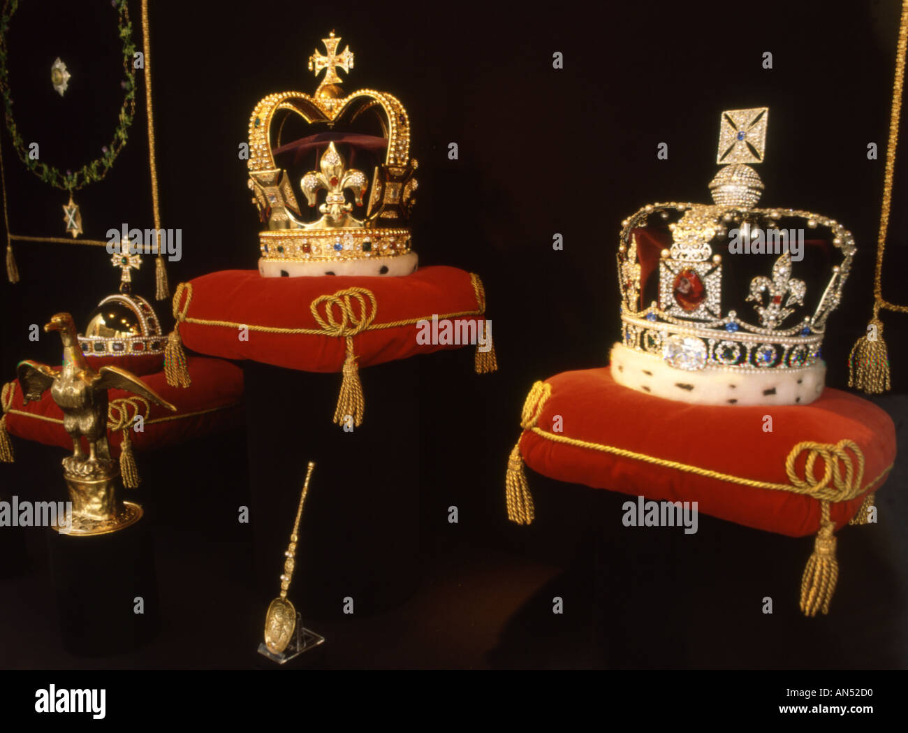 Joyas de la Corona de Inglaterra Foto de stock
