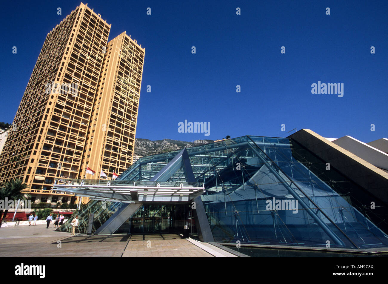 Mónaco Principaute de Monaco Forum Grimaldi Riviera francesa Cote d'azur PACA Francia Europa Foto de stock