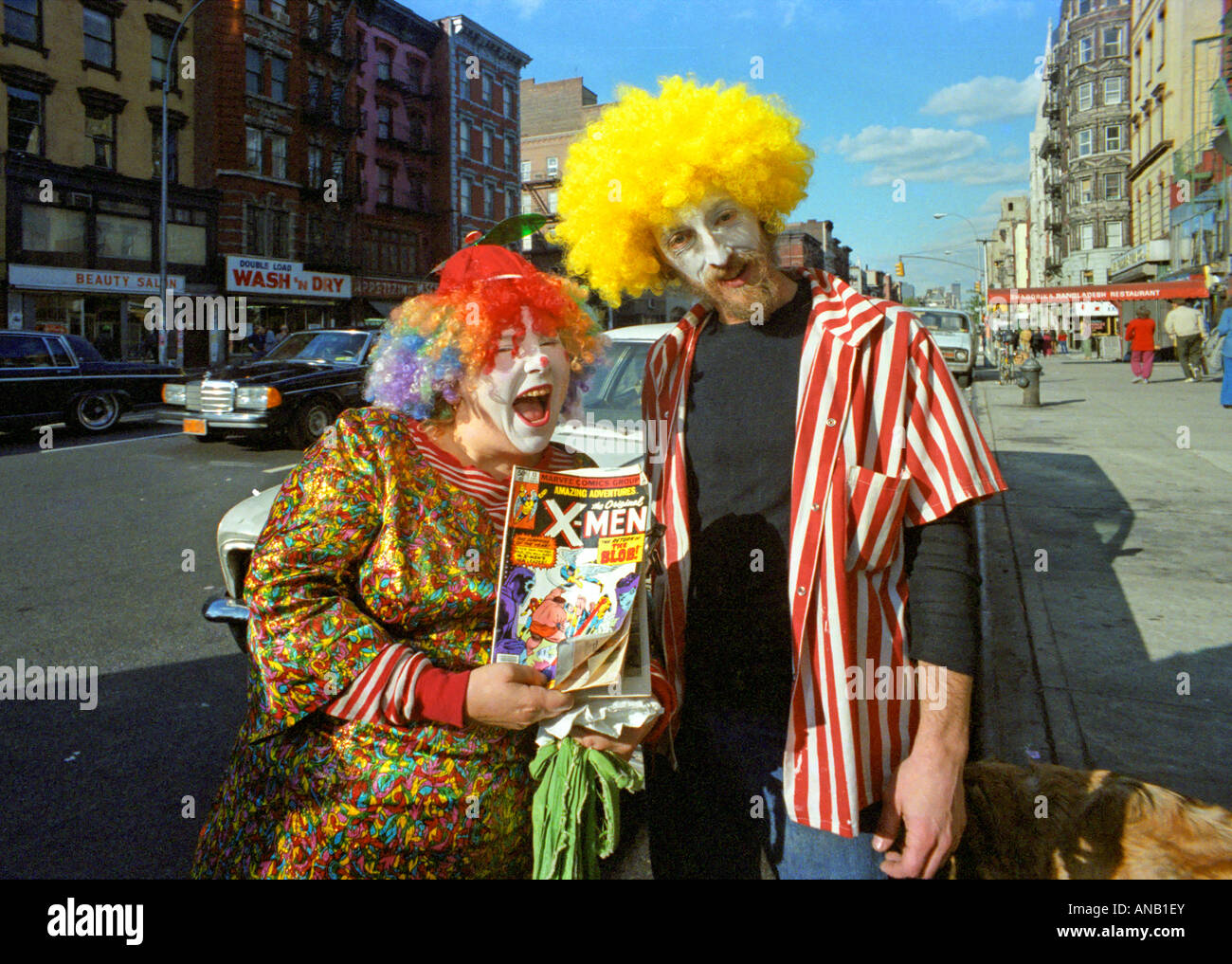 Payasos turisticos de la ciudad fotografías e imágenes de alta