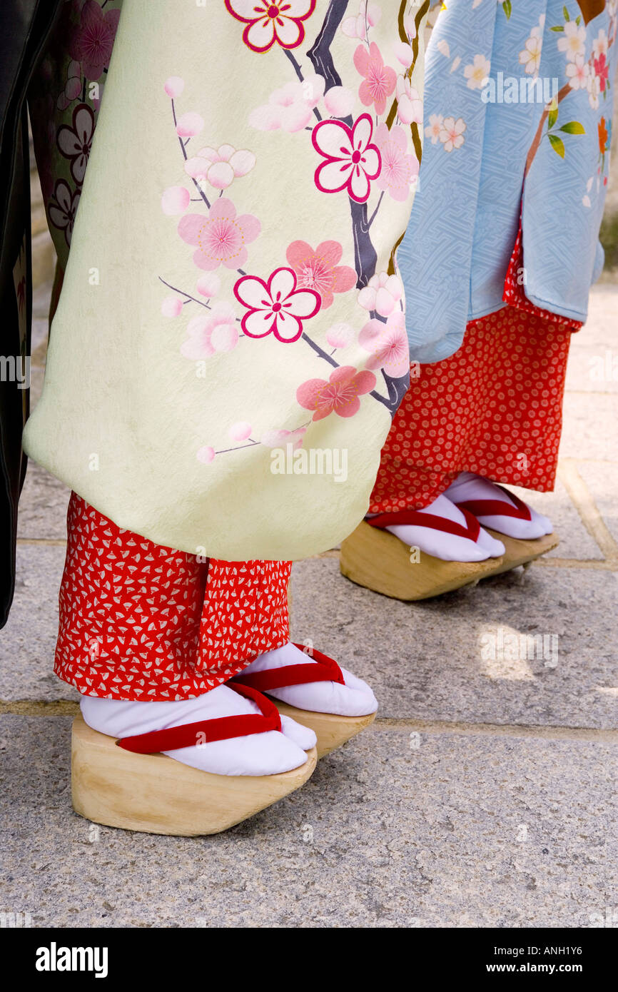 Japanese kimono shoes fotografías e imágenes de alta resolución - Alamy