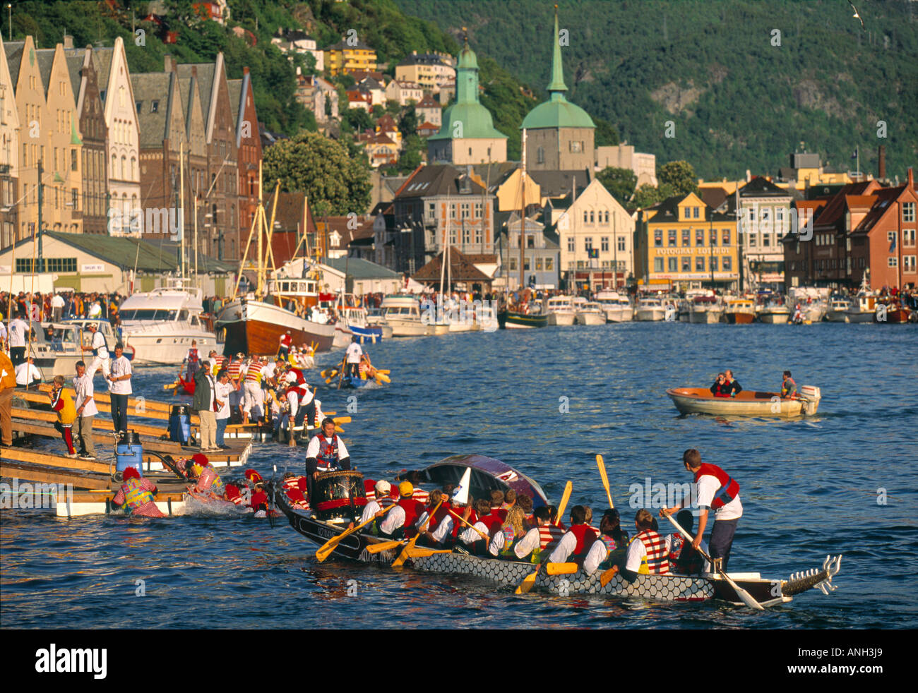 Festival Dragonboat, Bergen, Noruega Foto de stock