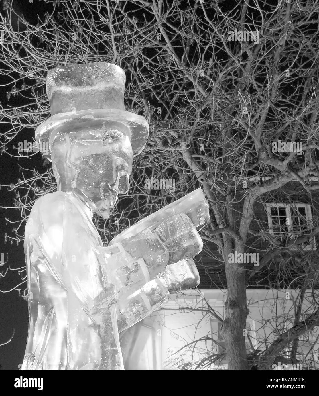 Esculturas de Hielo del "caballero victoriano heno colina' en Norwich, Reino Unido, en blanco y negro Foto de stock