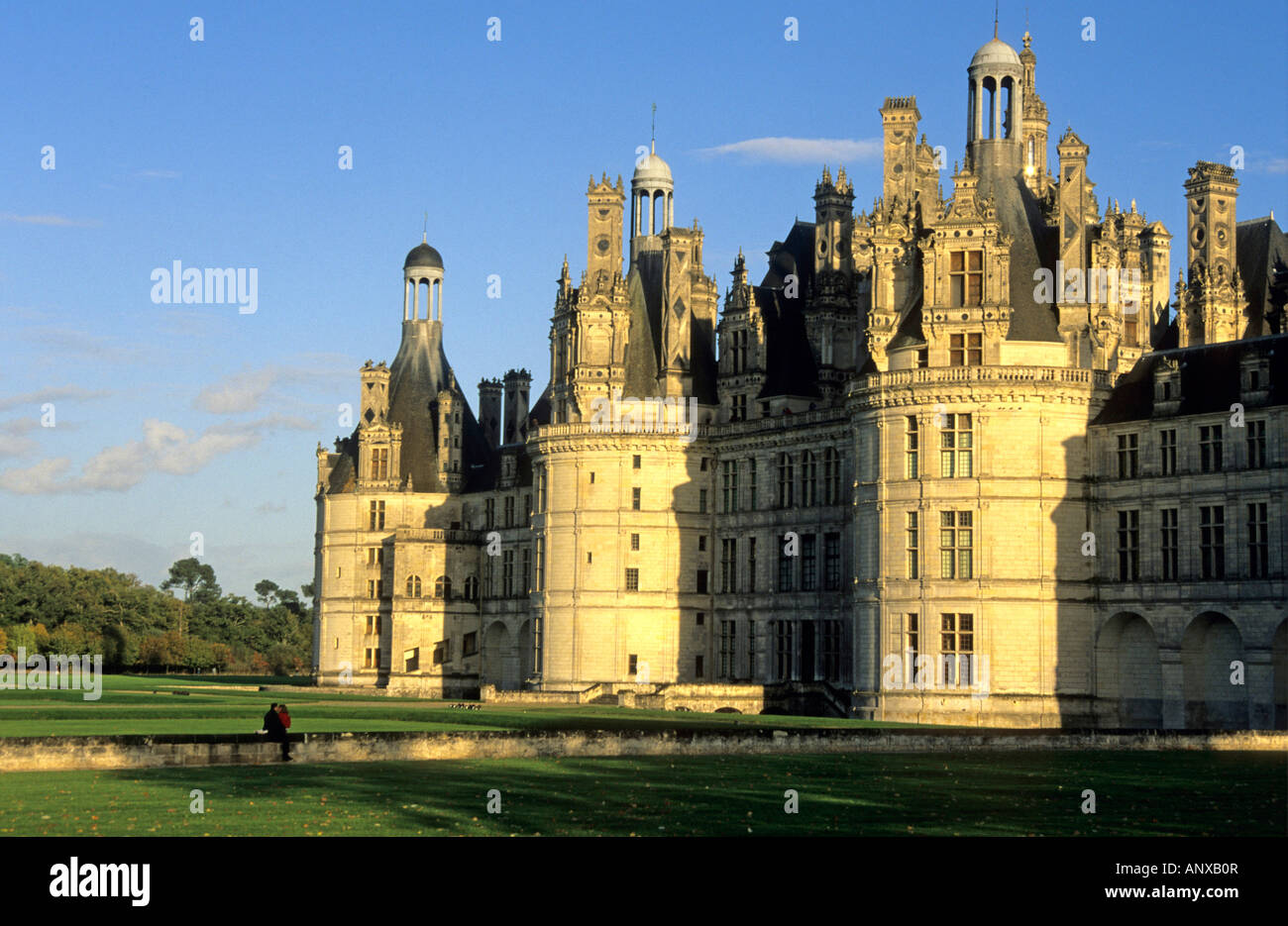 Château de Chambord, el castillo de Chambord, Loir et Cher (Francia) - En la tarde Foto de stock